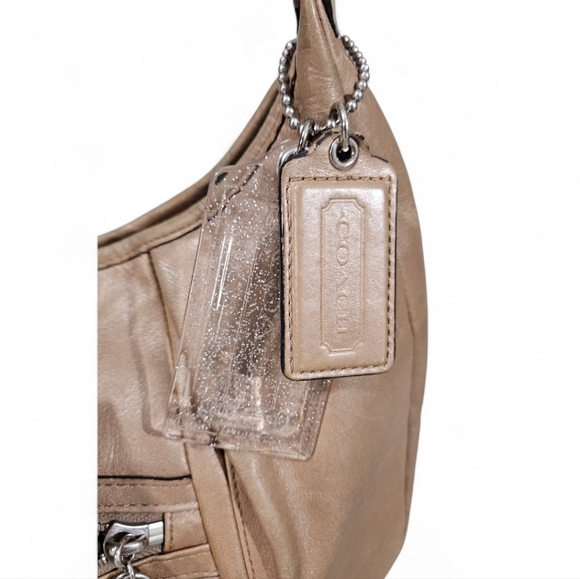 Coach 2010 Poppy Legacy W/matching Legacy Scarf - Picture 4 of 11